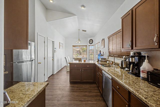 24779 W WAYLAND Drive, Buckeye, AZ 85326