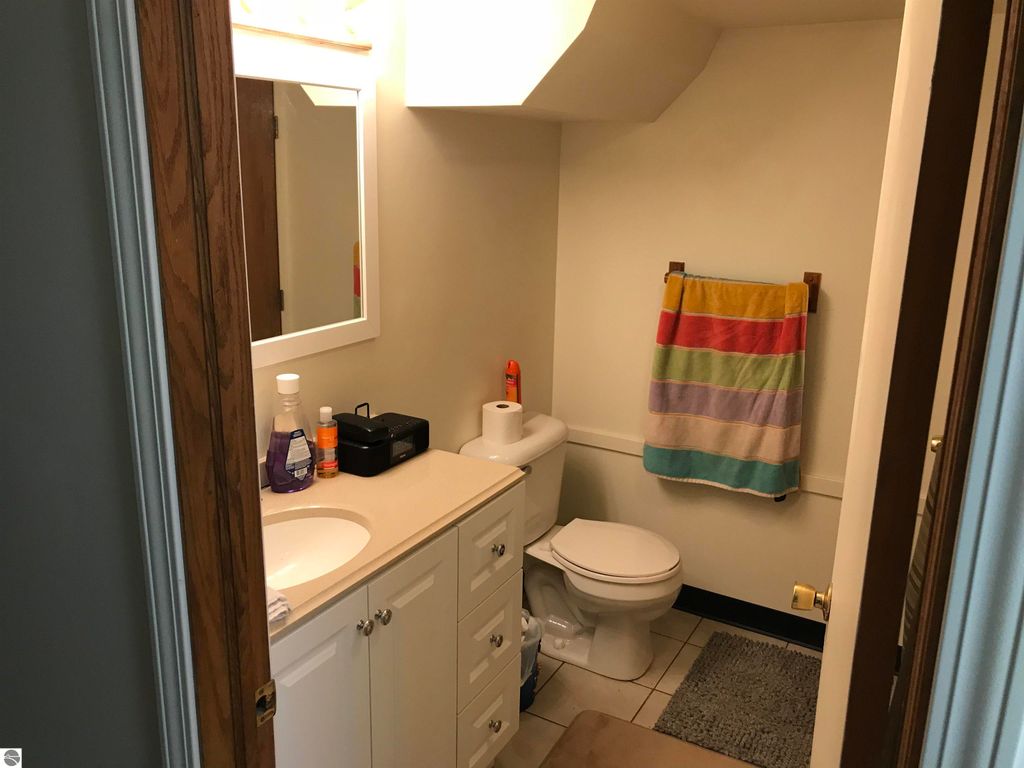 Image 13 of property listing at 1915 Stockman, Mt Pleasant, MI 48858