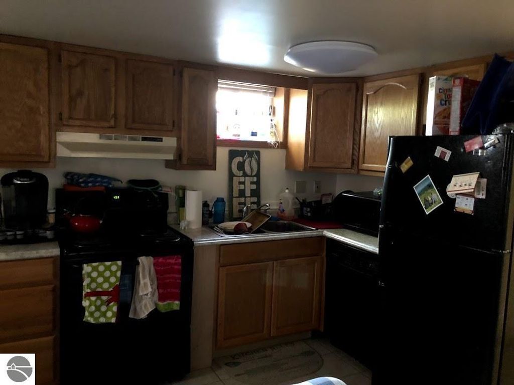 Image 22 of property listing at 1915 Stockman, Mt Pleasant, MI 48858