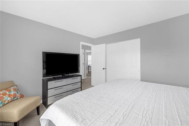 429 Rockbridge Drive, Kernersville, NC 27284