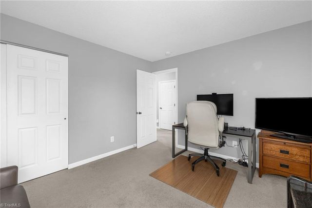 429 Rockbridge Drive, Kernersville, NC 27284