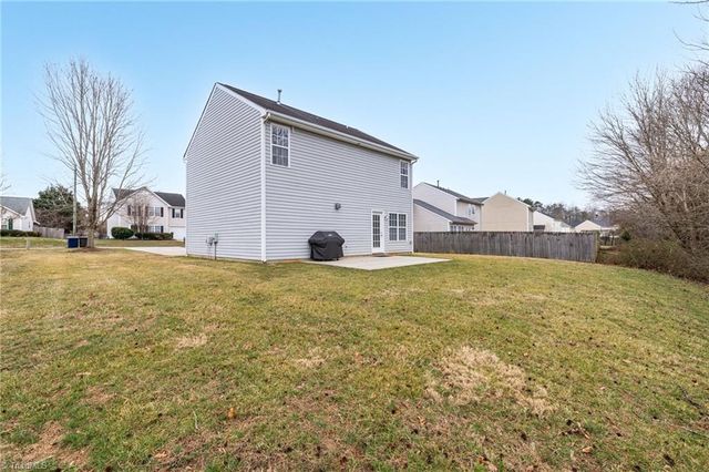 429 Rockbridge Drive, Kernersville, NC 27284