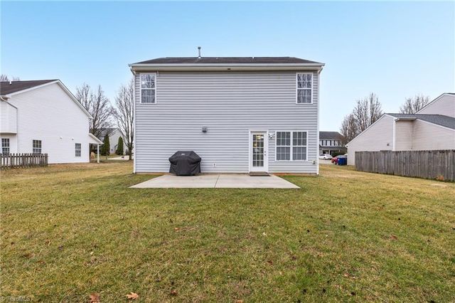 429 Rockbridge Drive, Kernersville, NC 27284