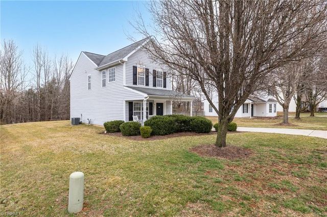 429 Rockbridge Drive, Kernersville, NC 27284