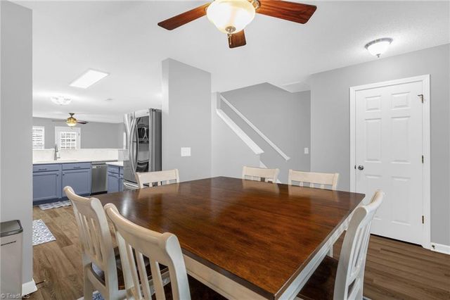 429 Rockbridge Drive, Kernersville, NC 27284