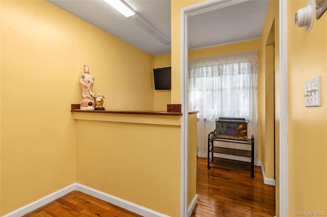 136-49 58th Avenue, Flushing, NY 11355
