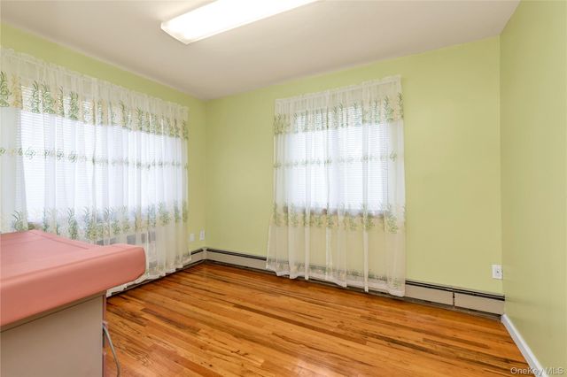 136-49 58th Avenue, Flushing, NY 11355