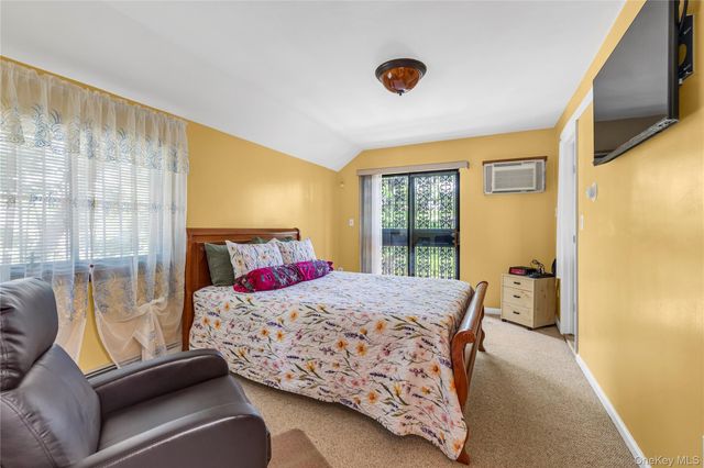 136-49 58th Avenue, Flushing, NY 11355