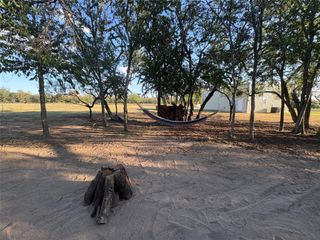 1359 Acorn RD, Lockhart, TX 78644