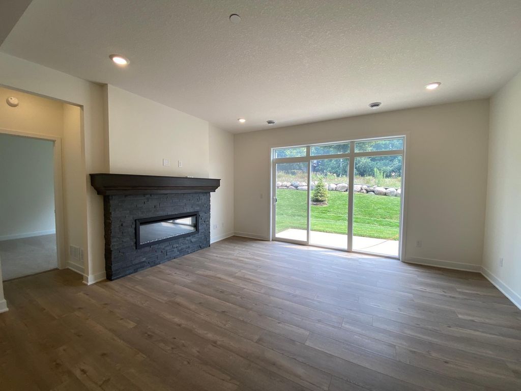 13788 Hollybrook Circle, Apple Valley, MN 55124 — photo 4
