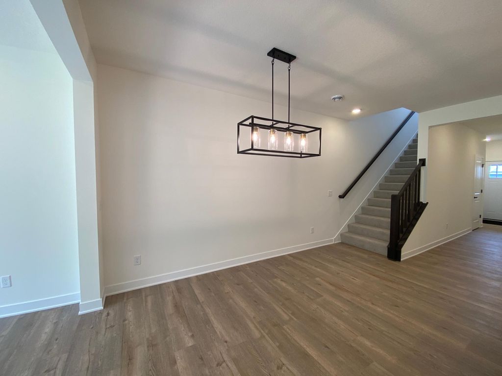 13788 Hollybrook Circle, Apple Valley, MN 55124 — photo 5