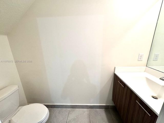 4609 NW 83rd Path 0, Doral, FL 33166