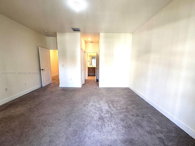 4609 NW 83rd Path 0, Doral, FL 33166