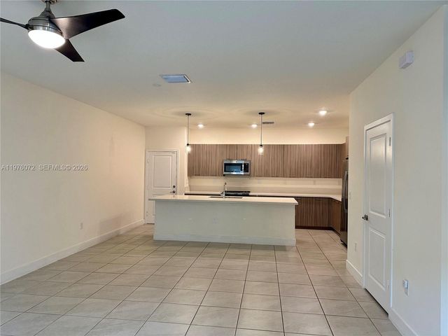 4609 NW 83rd Path 0, Doral, FL 33166