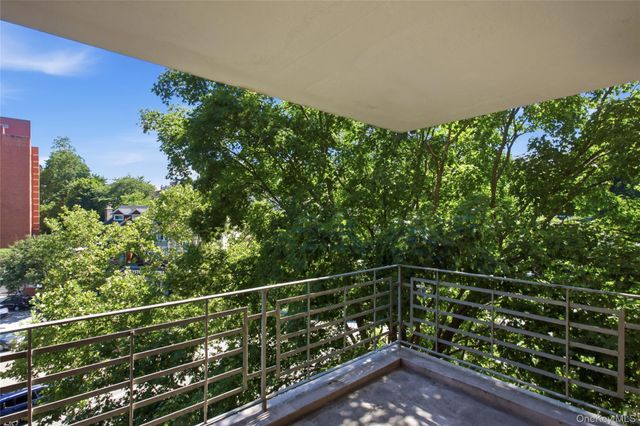 6485 Broadway 5K, Bronx, NY 10471