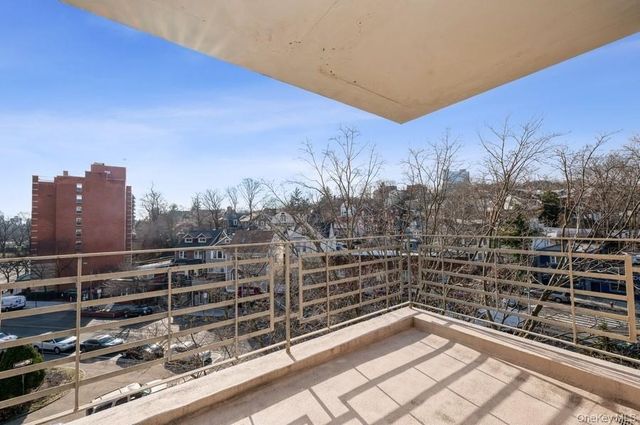 6485 Broadway 5K, Bronx, NY 10471