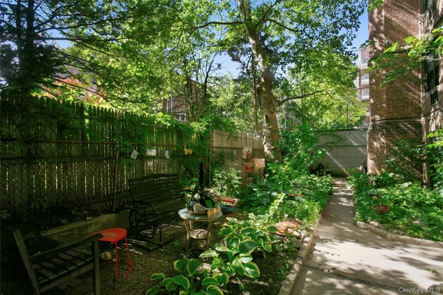 6485 Broadway 5K, Bronx, NY 10471