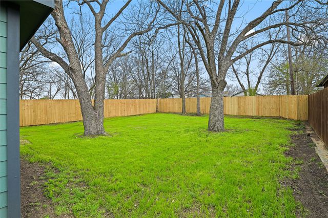 618 Star Street, Denison, TX 75020