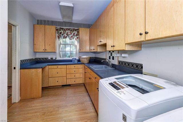 2031 Hornes Lake RD, Williamsburg, VA 23188