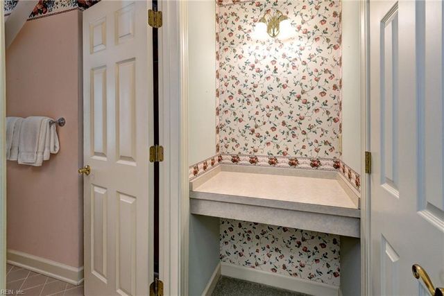 2031 Hornes Lake RD, Williamsburg, VA 23188