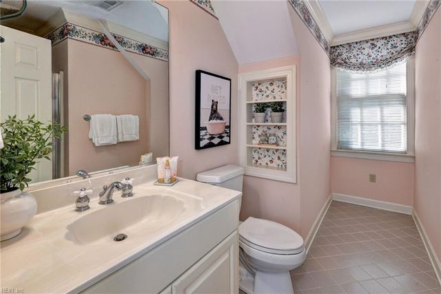 2031 Hornes Lake RD, Williamsburg, VA 23188