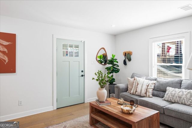 761 Bonnie Brae Avenue SW, Atlanta, GA 30310