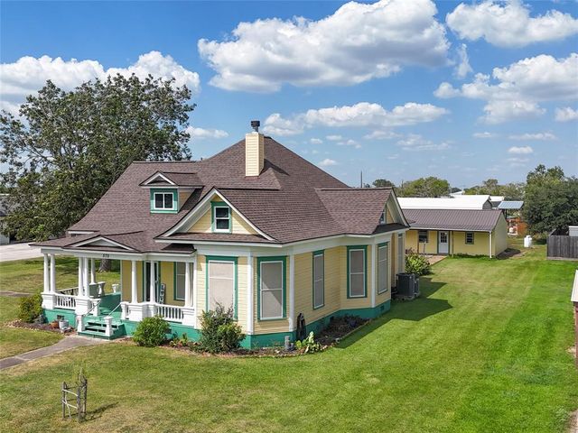 570 Wightman Street, Matagorda, TX 77457