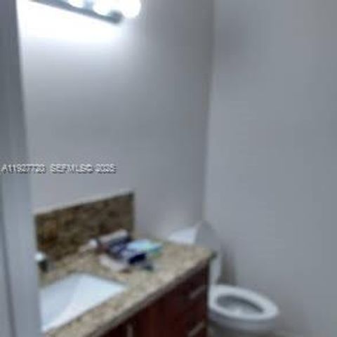 2493 Centergate Dr 102, Miramar, FL 33025