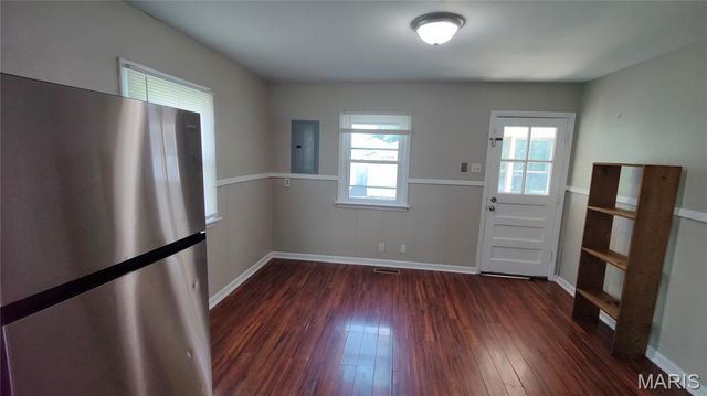 11021 Saint Girard Lane, St Ann, MO 63074