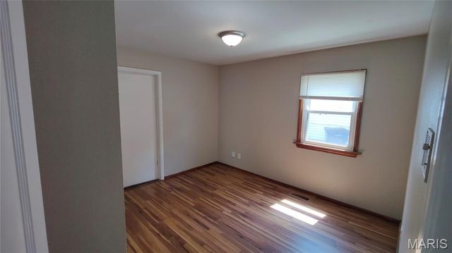 11021 Saint Girard Lane, St Ann, MO 63074