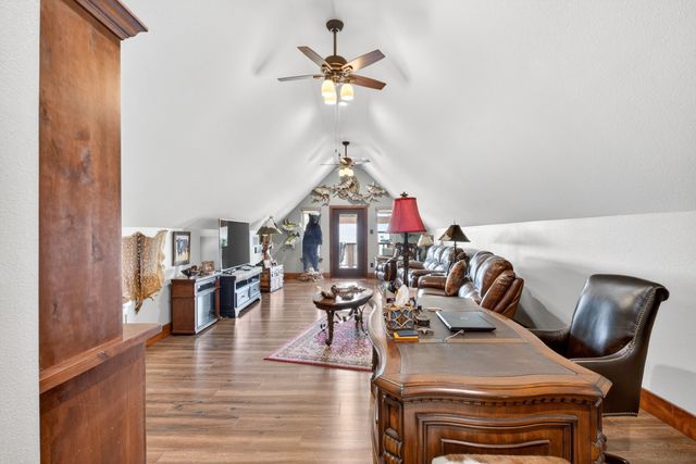 501 Alsdorf Road, Ennis, TX 75119