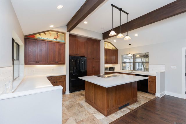 7601 Amesbury Cir, Baton Rouge, LA 70808