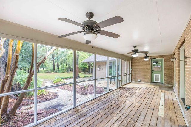 7601 Amesbury Cir, Baton Rouge, LA 70808
