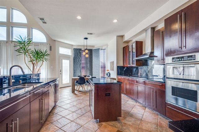 3313 Madison Avenue, Hurst, TX 76054