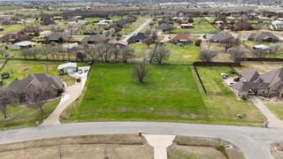 13033 Willow Crossing Drive, Fort Worth, TX 76052