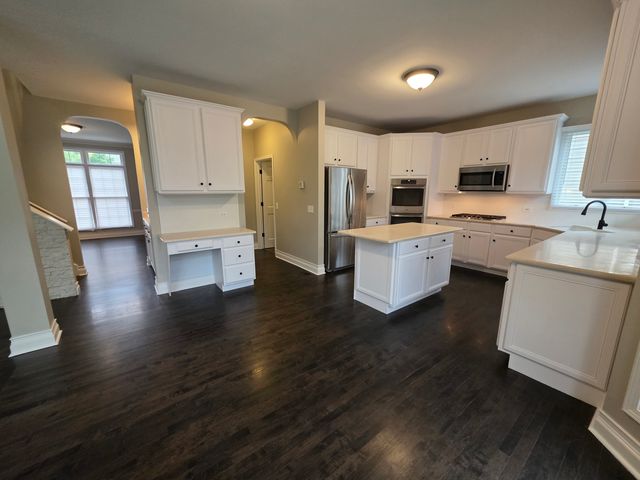 1N487 Seminole Lane, Winfield, IL 60190