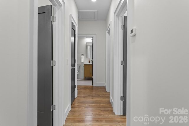 121 Laurel Loop, Asheville, NC 28806