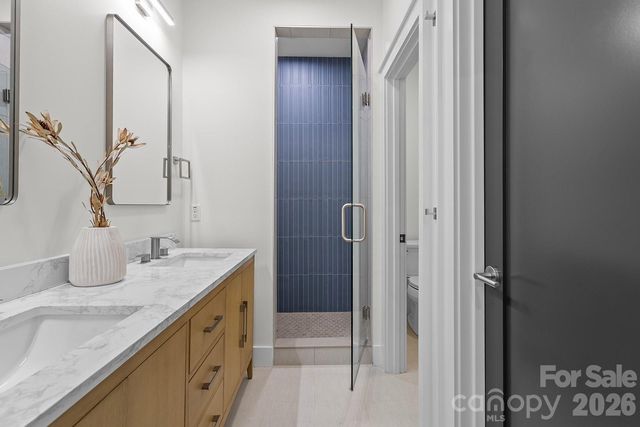 121 Laurel Loop, Asheville, NC 28806