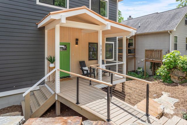 121 Laurel Loop, Asheville, NC 28806