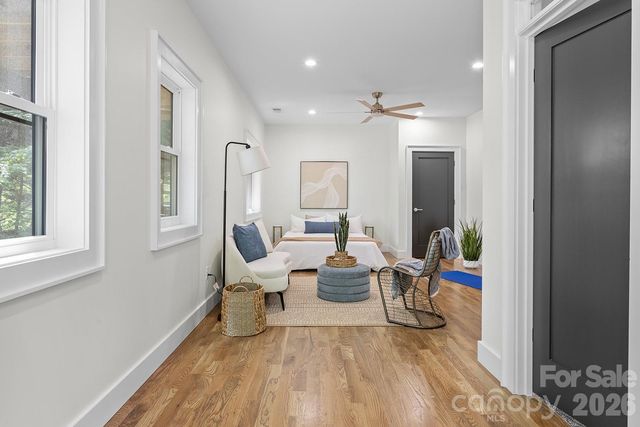 121 Laurel Loop, Asheville, NC 28806