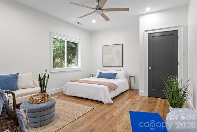 121 Laurel Loop, Asheville, NC 28806