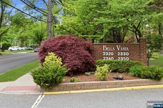 2330 Linwood Avenue 2E, Fort Lee, NJ 07024