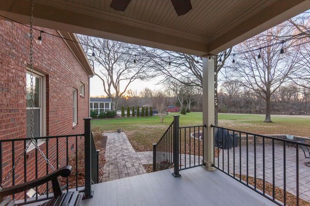 1379 Caroline Cir, Franklin, TN 37064