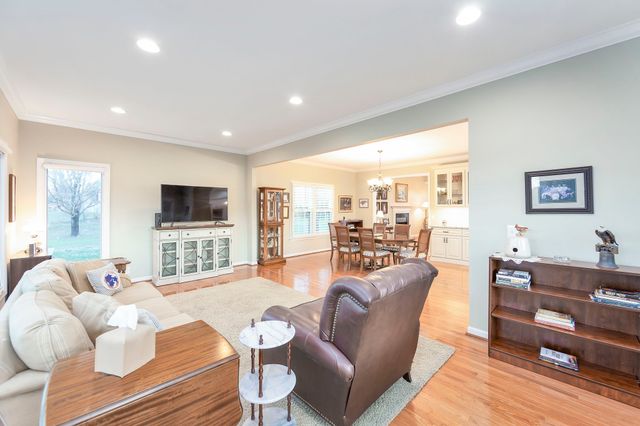 1379 Caroline Cir, Franklin, TN 37064