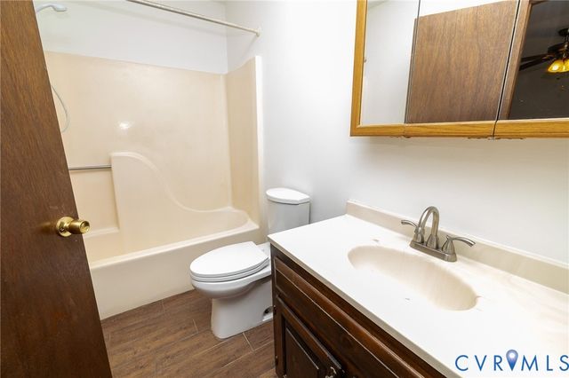 8428 Atlee Rd, Mechanicsville, VA 23116