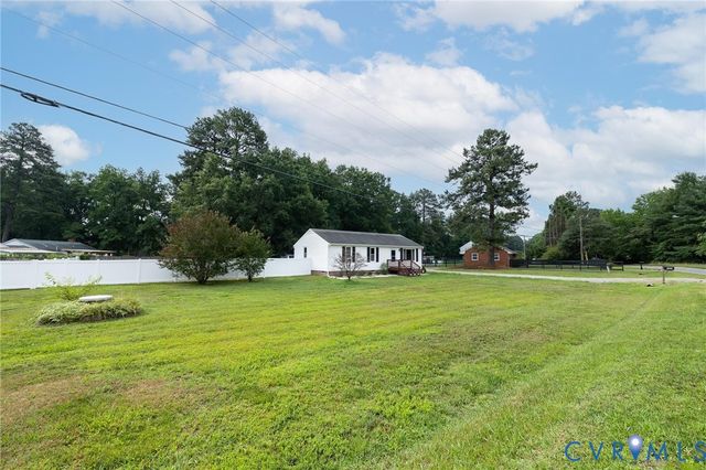 8428 Atlee Rd, Mechanicsville, VA 23116