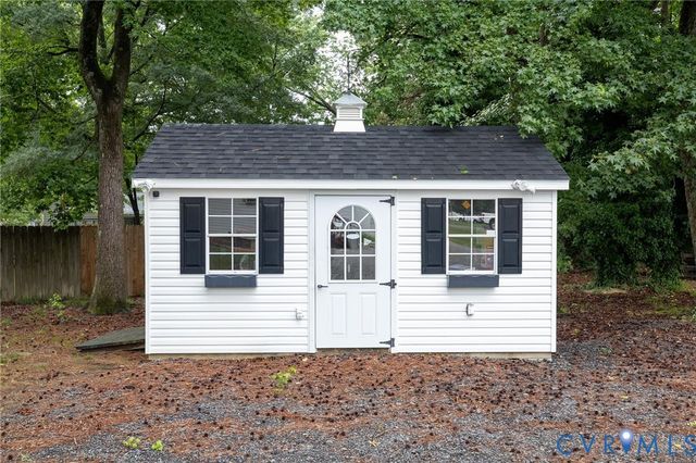 8428 Atlee Rd, Mechanicsville, VA 23116