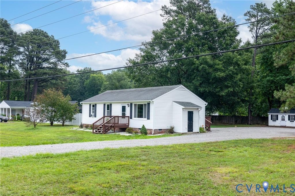 8428 Atlee Rd, Mechanicsville, VA 23116