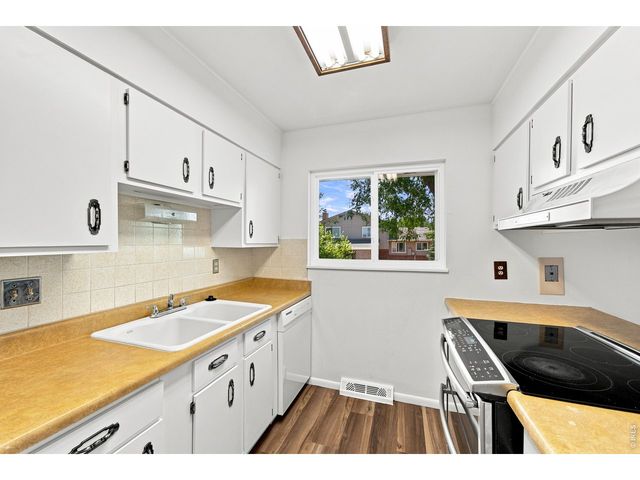 12818 W Adriatic Ave, Lakewood, CO 80228