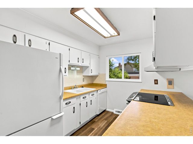 12818 W Adriatic Ave, Lakewood, CO 80228